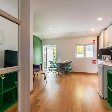 Gorgeous Rooftop 2-bed With Beautiful View Lejlighed *