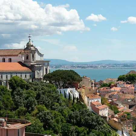 Lejlighed Gorgeous Rooftop 2-bed With Beautiful View