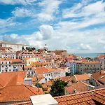 Apartman Gorgeous Rooftop 2-bed With Beautiful View *