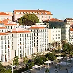 Apartman Gorgeous Rooftop 2-bed With Beautiful View Lisboa