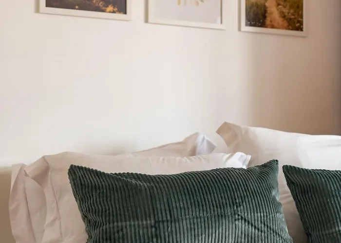 Gorgeous Rooftop 2-bed With Beautiful View Lizbona