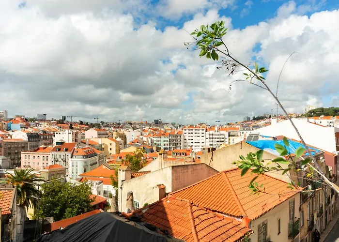 Gorgeous Rooftop 2-bed With Beautiful View Lizbona
