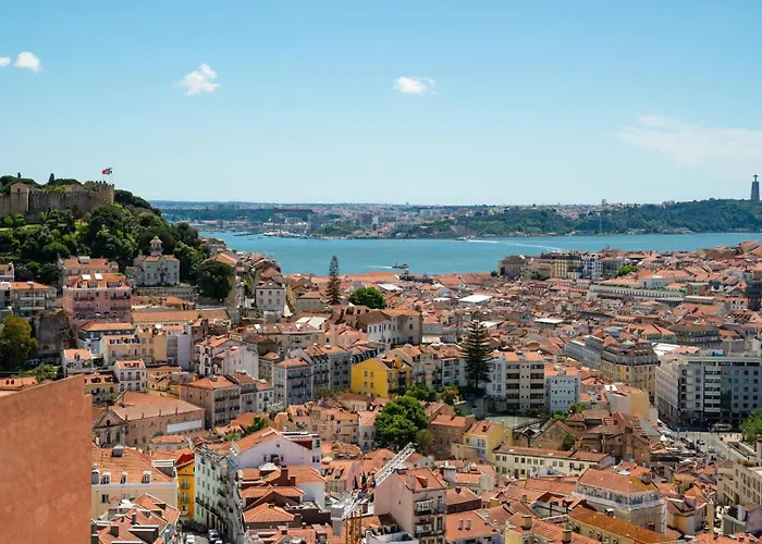 Gorgeous Rooftop 2-bed With Beautiful View Apartament