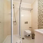 Gorgeous Rooftop 2-bed With Beautiful View