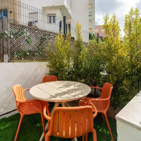 Gorgeous Rooftop 2-bed With Beautiful View Daire