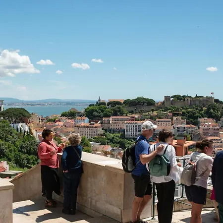 Daire Gorgeous Rooftop 2-bed With Beautiful View