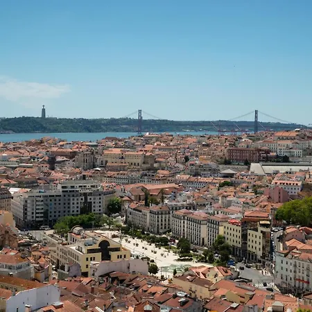 Daire Gorgeous Rooftop 2-bed With Beautiful View Lisboa